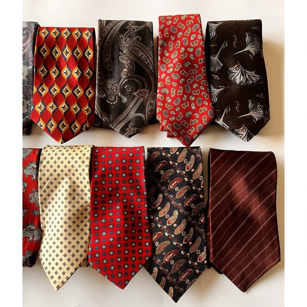 Vintage Men's SILK Ties Lot Of 20 - Classic Paisley Geometric Polka Dot Variety